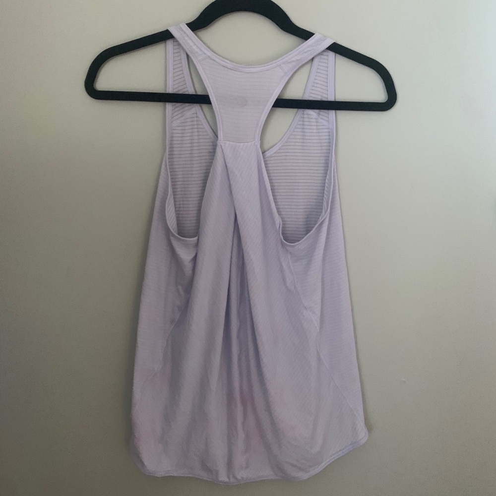 Lululemon essential tank